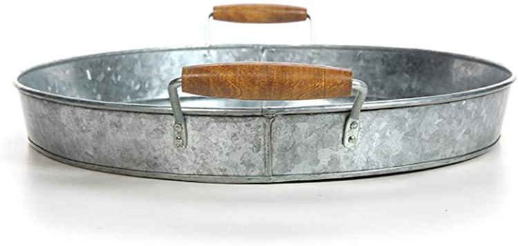 木製のハンドルでトレイを提供する丸い亜鉛メッキの金属パーティー